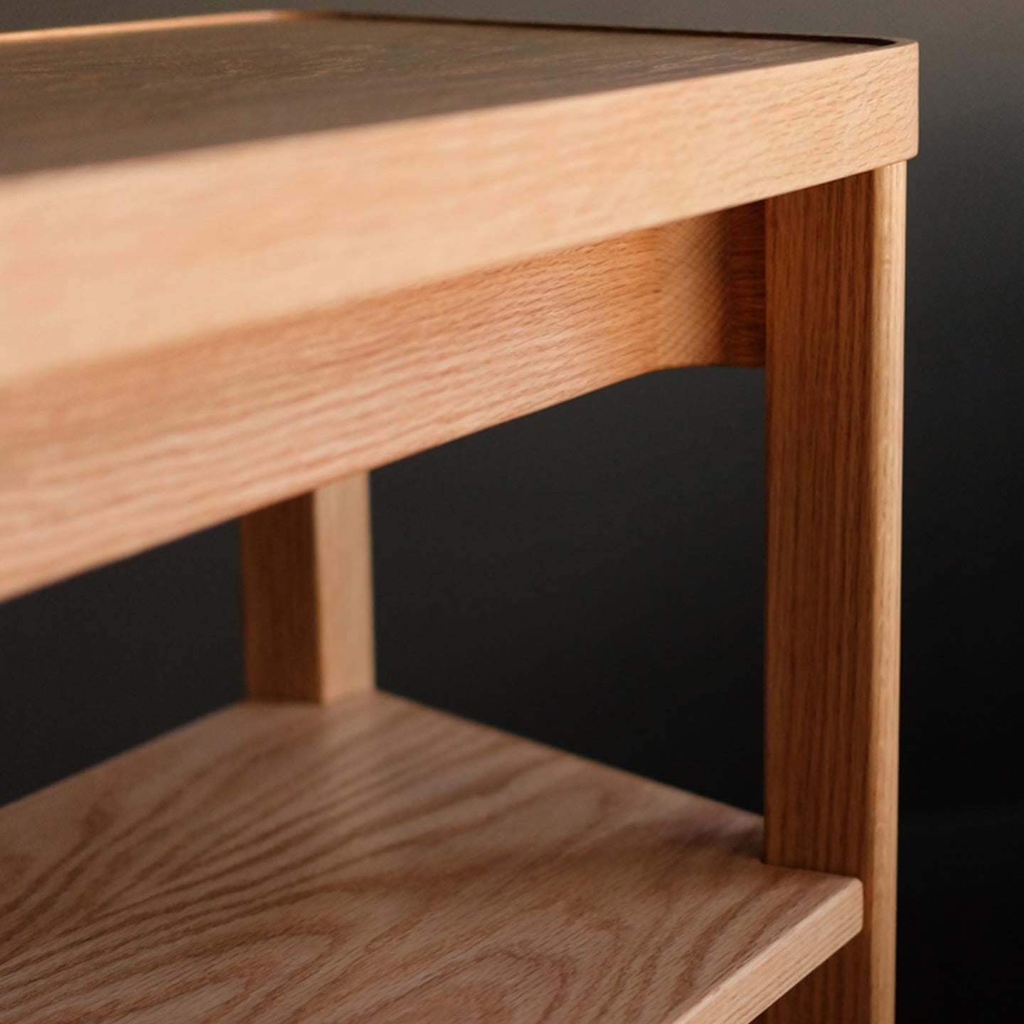 Hannah Table