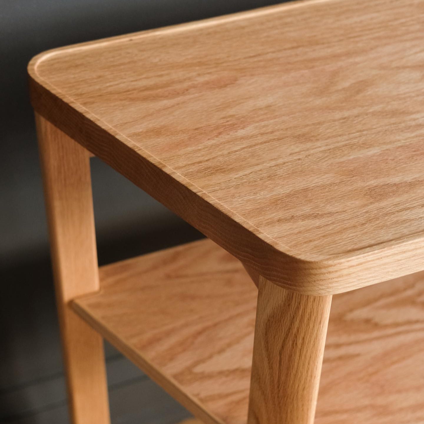 Hannah Table