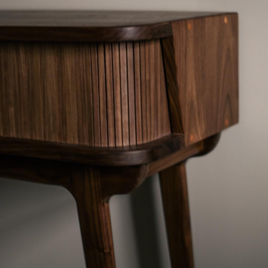 Vu Cabinet