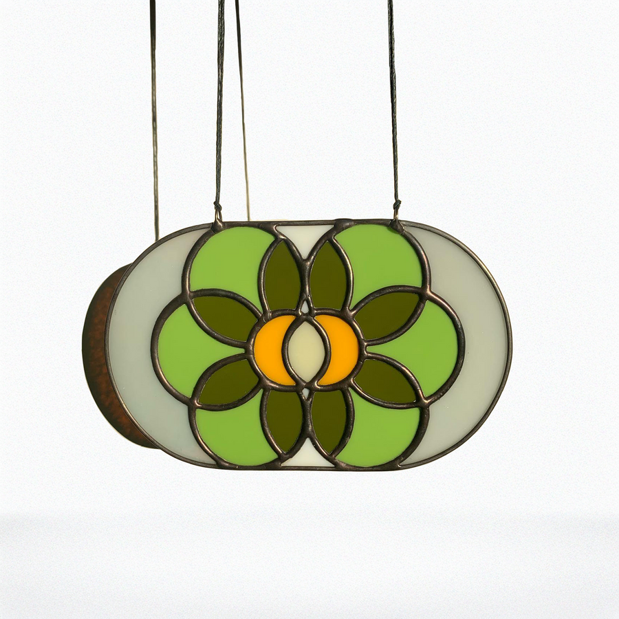 That 70s Burst Window Hanger