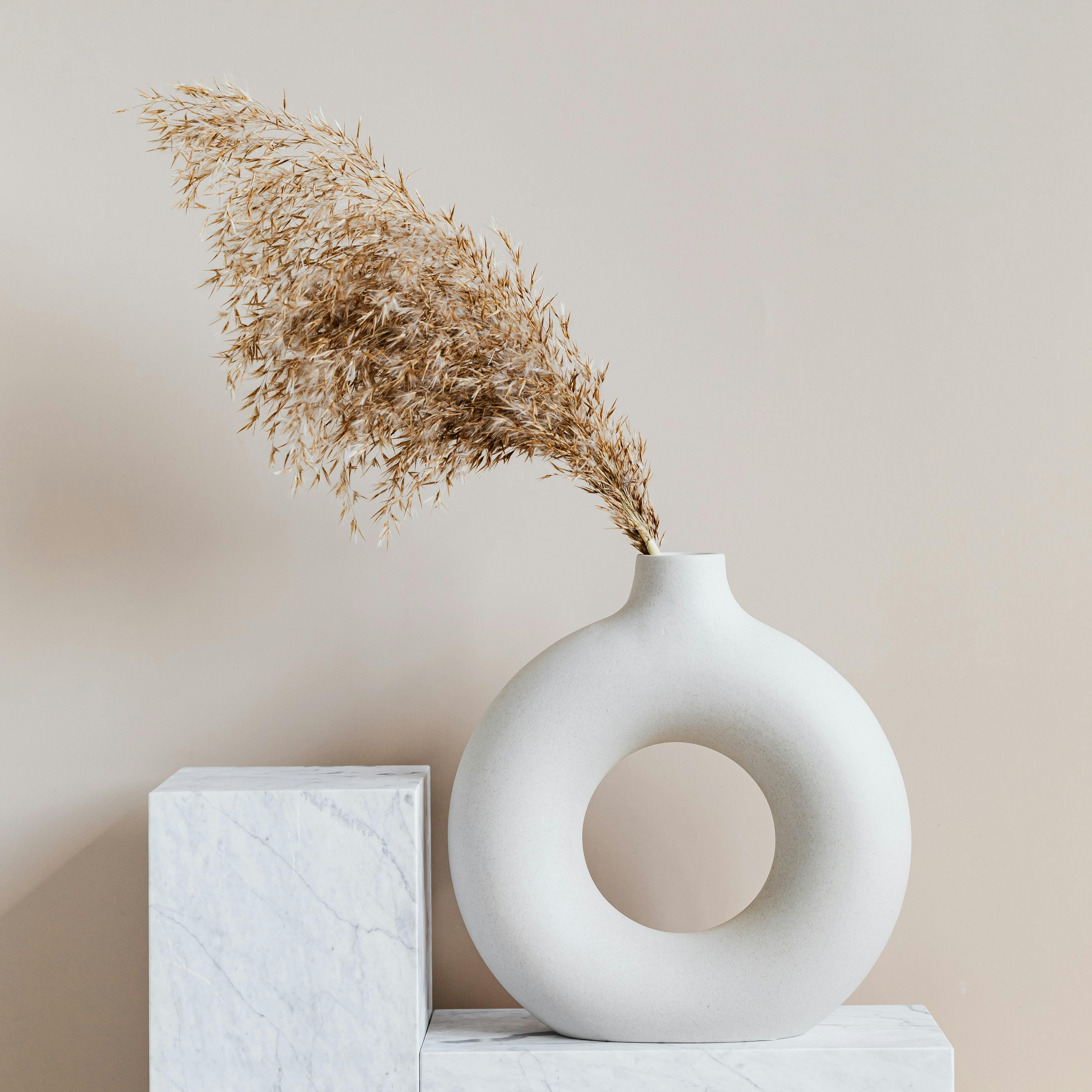Olivia Vase