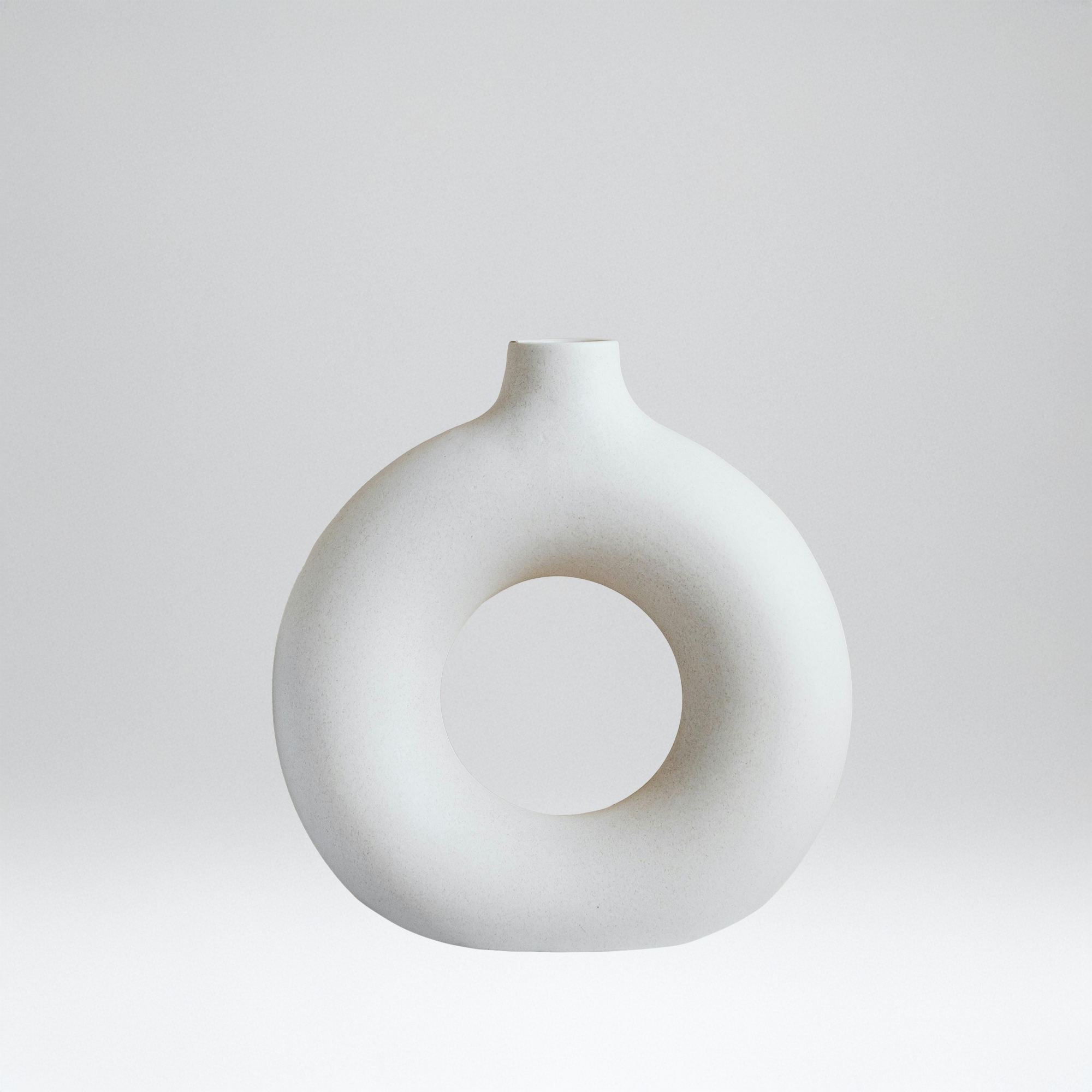 Olivia Vase