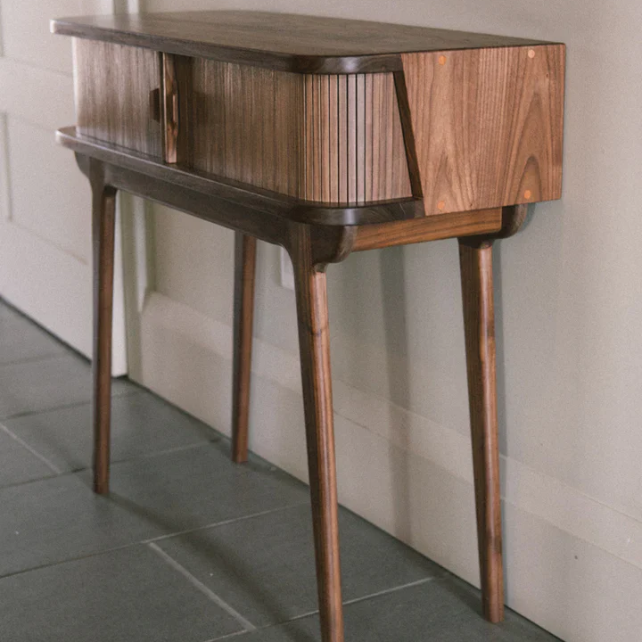 Vu Cabinet