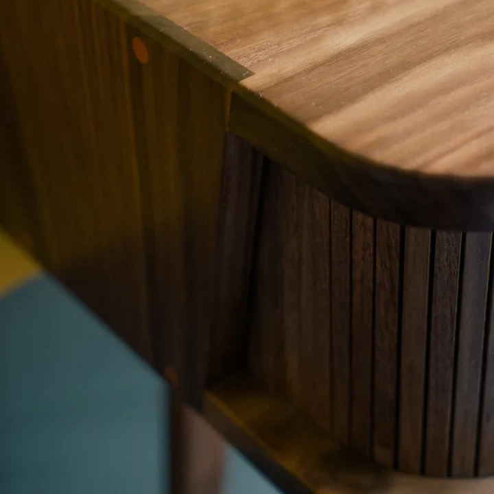 Vu Cabinet